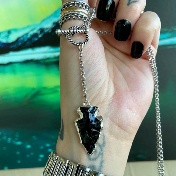 Black obsidian arrow gemstone Y shape toggle clasp in front lariat necklace - Picture 2 of 12